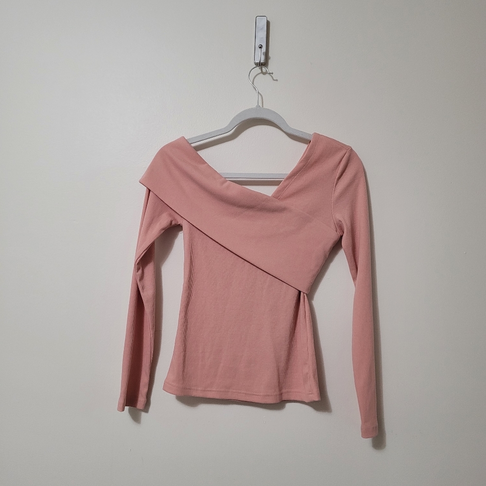#23 💙 Criss cross boat neck blush pink ribbed longsleeve sweater tshirt